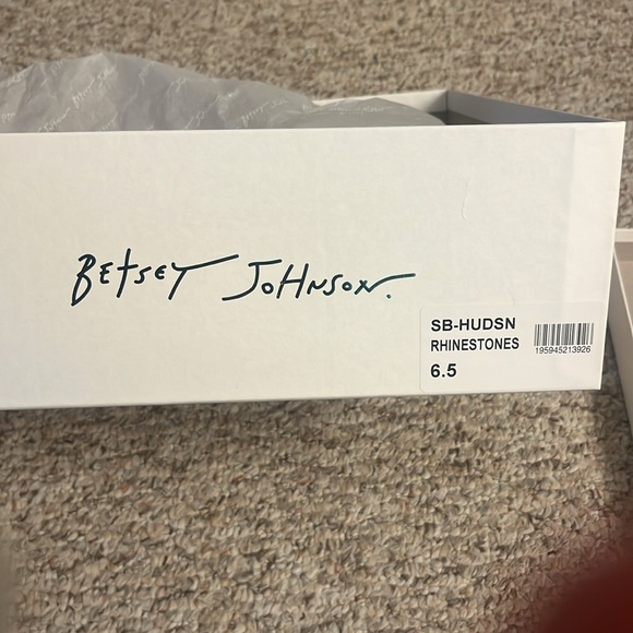 NEW BETSEY JOHNSON RHINESTONE BOOTS - Picture 4 of 5